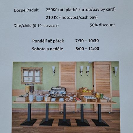 Pension Coloseum Hotel Prŭhonice Kültér fotó